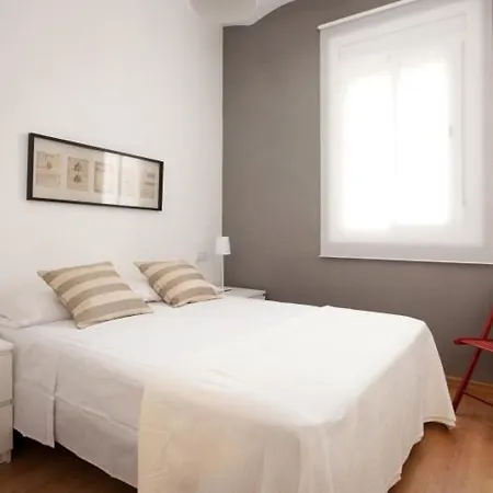 Apartment Sagrada Familia *